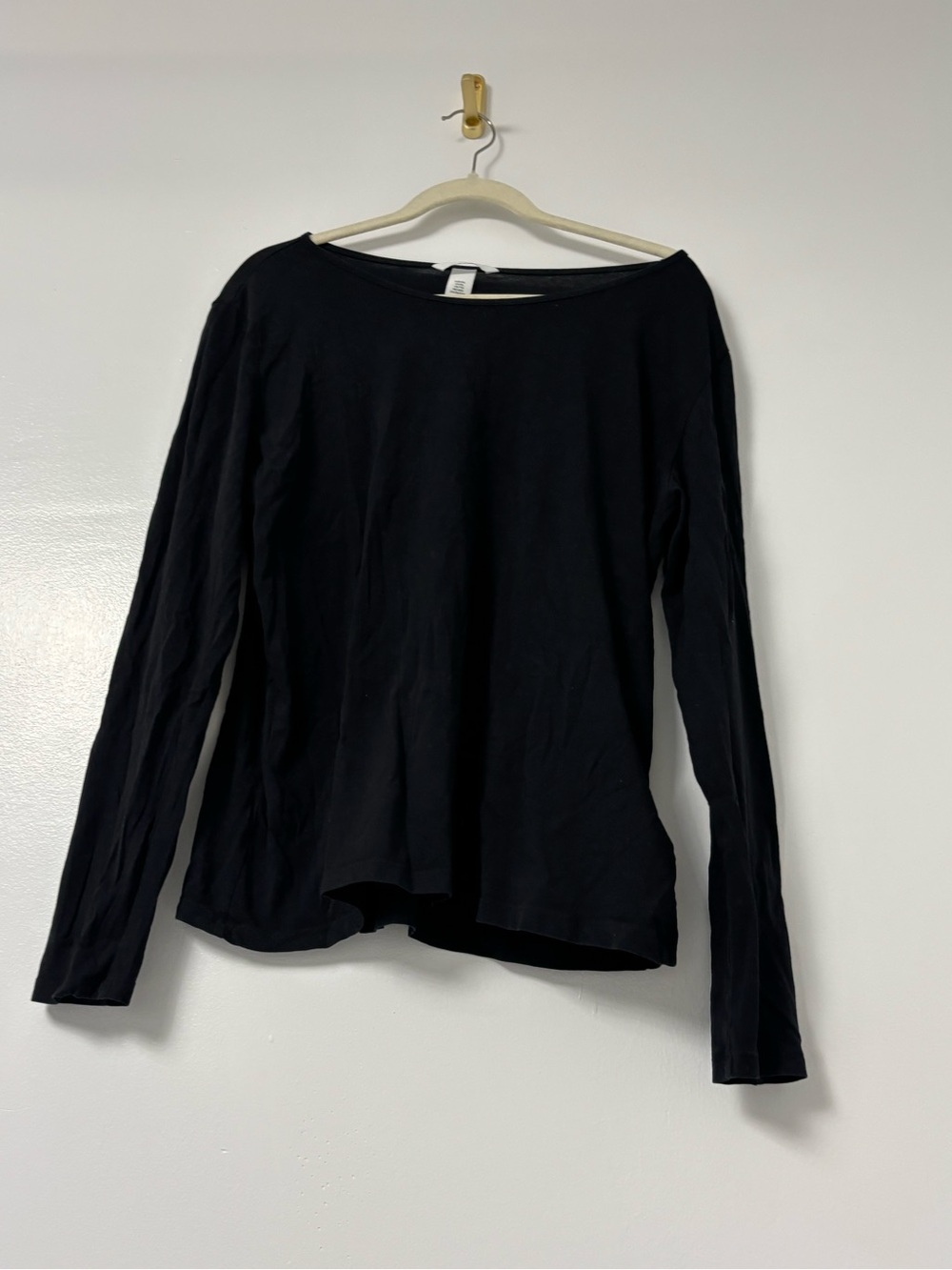 H&M Black Long-Sleeve Boat Neck Top